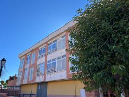 Local En venta en Ávila photo 0