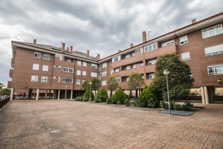 Piso En venta en Ávila photo 0