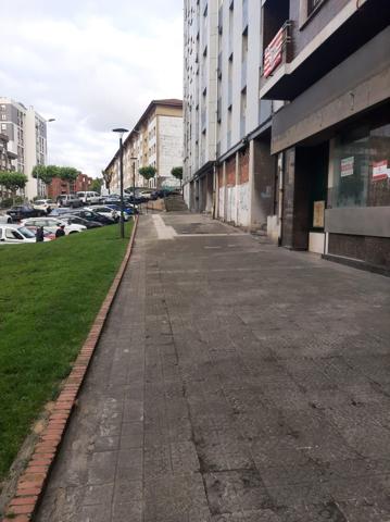 Local En venta en Santurtzi photo 0