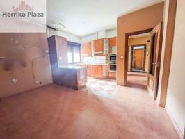 Piso En venta en Alonsotegi photo 0
