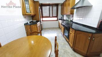 Piso En venta en Barakaldo photo 0