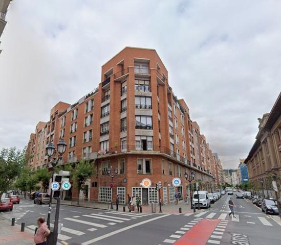 Piso En venta en Bilbao photo 0