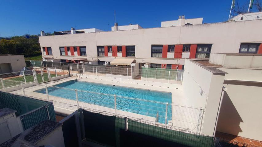 ATICO DUPLEX EN CAMAS photo 0