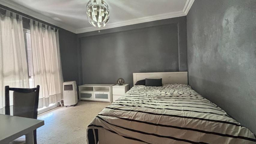 OPORTUNIDAD PISO EN VENTA AVENIDA MIRAFLORES photo 0