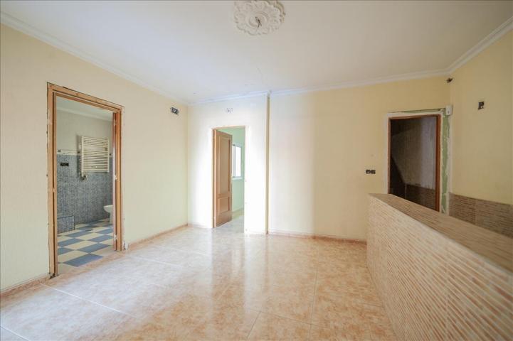 ¡GRAN OPORTUNIDAD EN ALCALÁ DE GUADAÍRA! Barriada San Rafael photo 0