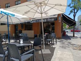 TRASPASO EN PINO MONTANO-LOS PARQUES photo 0