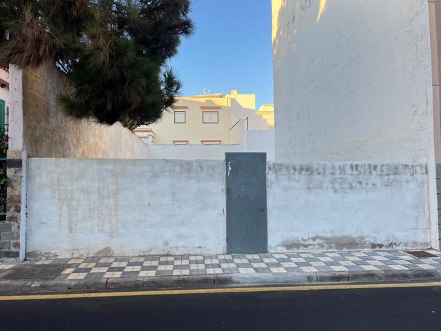 Terreno Urbanizable En venta en Calle Drago, Agüimes, Agüimes photo 0