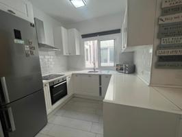 Piso En venta en Calle Alfredo S Pérez, 11, Centro, Las Palmas De Gran Canaria photo 0