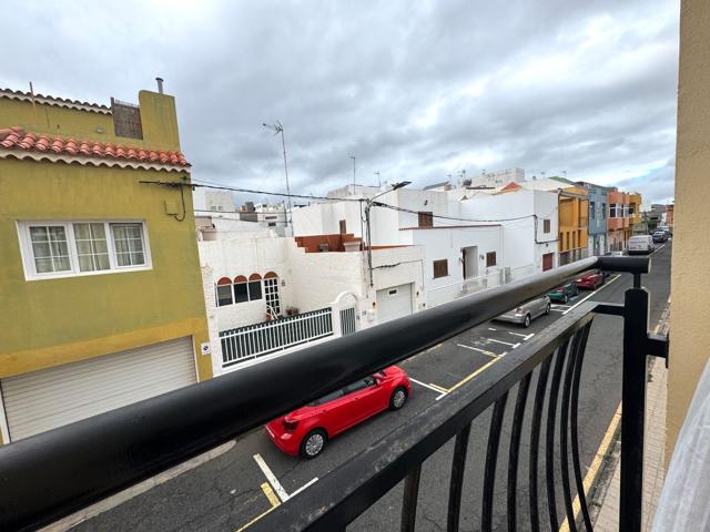 Piso En venta en Calle Felo Sánchez, Ingenio, Ingenio photo 0
