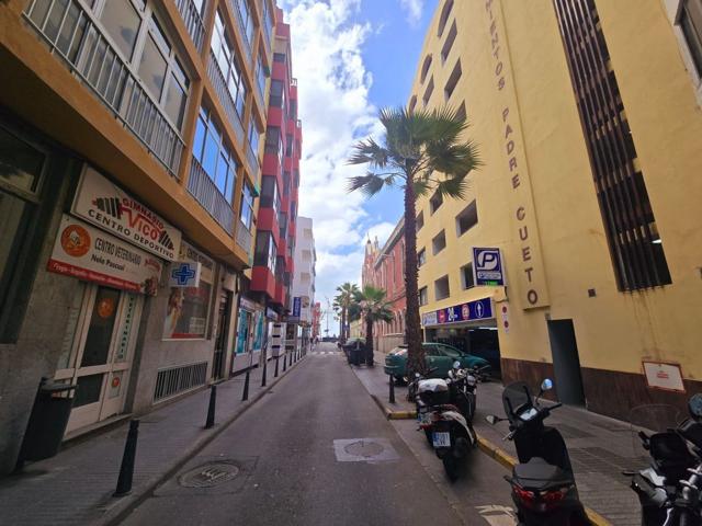 Parking Subterráneo En venta en Calle Padre Cueto, 24, Puerto - Canteras, Las Palmas De Gran Canaria photo 0