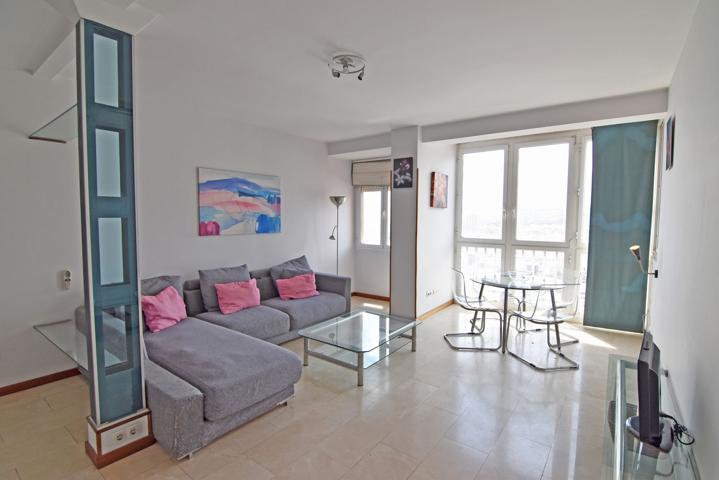 Piso En venta en Avenida José Mesa Y López, 40, Puerto - Canteras, Las Palmas De Gran Canaria photo 0