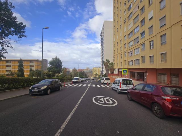 Piso En venta en Calle Virgen Del Pilar, Ciudad Alta, Las Palmas De Gran Canaria photo 0