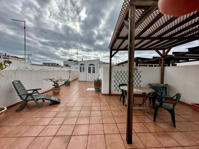  Ático En venta en Calle Reyes Católicos, Vegueta - Triana, Las Palmas De Gran Canaria photo 0