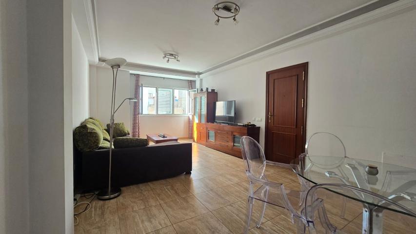 Piso En venta en Calle Don Pío Coronado, 48b, Ciudad Alta, Las Palmas De Gran Canaria photo 0