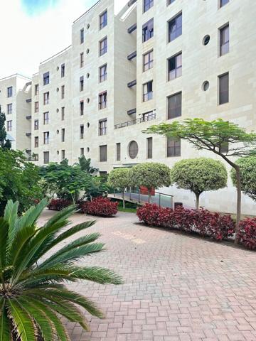 Piso En venta en Av Juan Carlos I, Ciudad Alta, Las Palmas De Gran Canaria photo 0