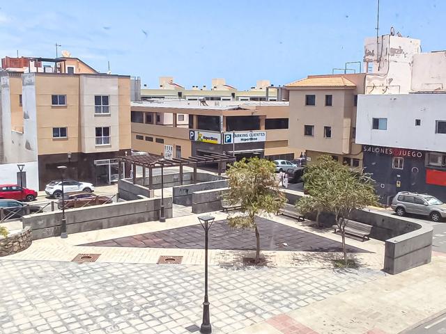Piso En venta en Calle Brújula, 13, Corralejo, La Oliva photo 0