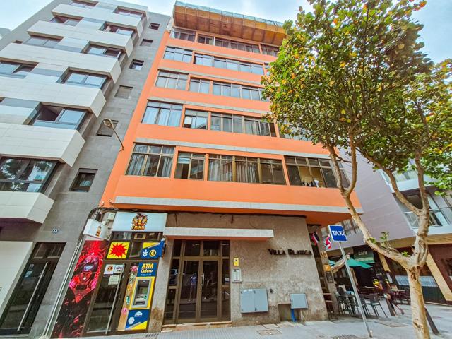 Loft En venta en Calle Alfredo L Jones, Puerto - Canteras, Las Palmas De Gran Canaria photo 0