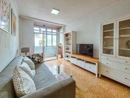 Piso En venta en Calle Mariucha, 117, Ciudad Alta, Las Palmas De Gran Canaria photo 0