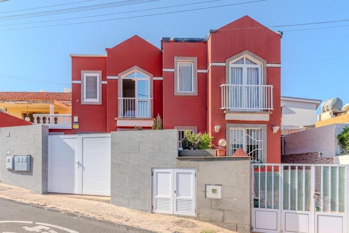 Unifamiliar Pareada En venta en Playa Del Hombre - Taliarte - Salinetas, Telde photo 0