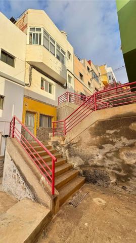 Piso En venta en Calle Bondad, Callejón Del Castillo - El Calero - Las Huesas, Telde photo 0
