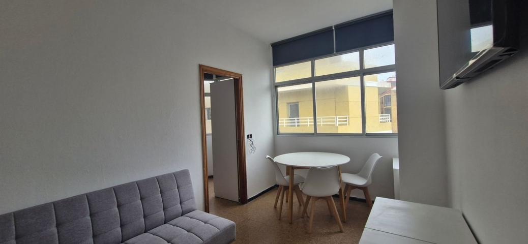 Piso En alquiler en Calle Pamochamoso, 18, Centro, Las Palmas De Gran Canaria photo 0