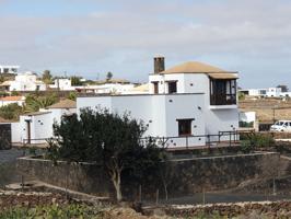 Casa De Campo En venta en Calle Montaña De La Arena, 29, La Oliva, La Oliva photo 0