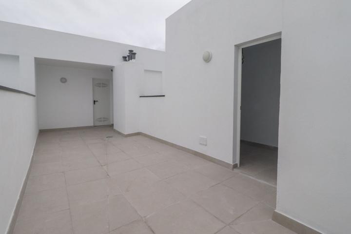 Piso En venta en Calle Doña Perfecta, 148, Ciudad Alta, Las Palmas De Gran Canaria photo 0