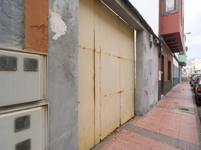 Terreno Urbanizable En venta en Calle Ruiz Muñiz, 17, San Gregorio, Telde photo 0