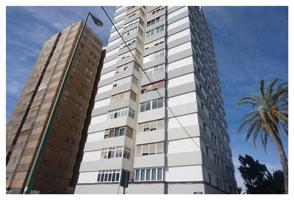 Piso En venta en Calle Farmacéutico Miguel Padilla, 4, Ciudad Alta, Las Palmas De Gran Canaria photo 0