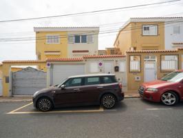 Dúplex En alquiler en Calle Lope De Vega, 22, Playa Del Hombre - Taliarte - Salinetas, Telde photo 0