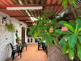 Casa De Campo En venta en Calle Vuelta De Los Alambres, 33, San José Del Álamo-El Hornillo, Teror photo 0