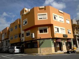 Piso En venta en Calle Hermanos Tomás Y Castor Gómez Bosch, Carrizal, Ingenio photo 0