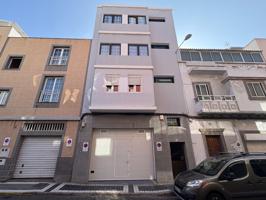 Piso En venta en Calle Luján Pérez, 48, Puerto - Canteras, Las Palmas De Gran Canaria photo 0