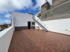 Piso En venta en Calle Cabezón, 14, Tamaraceite - San Lorenzo, Las Palmas De Gran Canaria photo 0