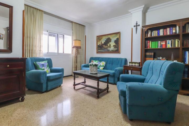 Piso En venta en Calle León Y Castillo, 134, Centro, Las Palmas De Gran Canaria photo 0