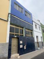 Casa - Chalet Adosado en Venta – El Batán photo 0