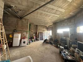 Haz Realidad Tu Proyecto – Local a Reformar en Zona Comercial photo 0