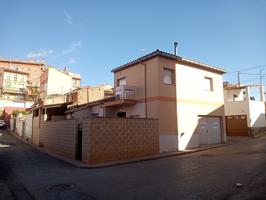 Villa En venta en Teruel photo 0