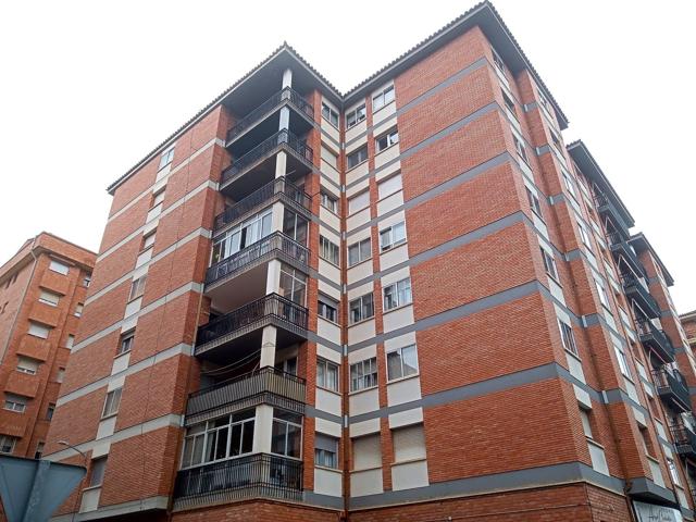Piso En venta en Teruel photo 0