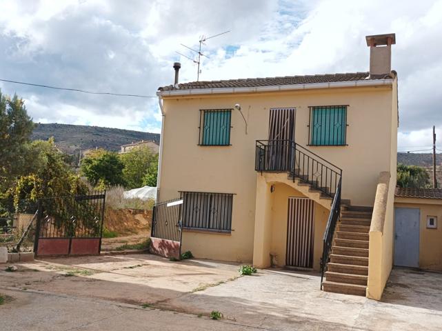 Villa En venta en Villastar photo 0
