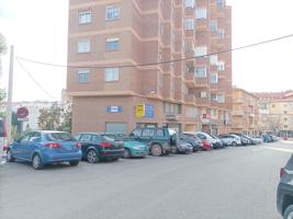 Local En venta en Teruel photo 0