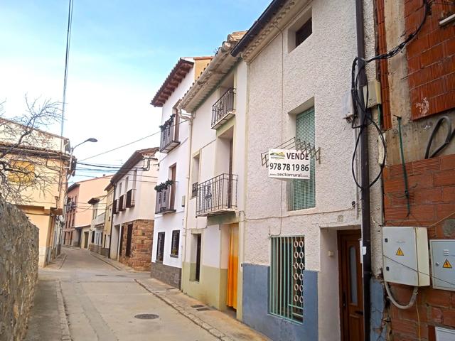 Casa En venta en Sarrión photo 0