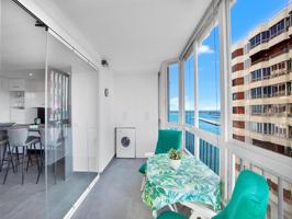 APARTAMENTO REFORMADO CON VISTAS AL MAR, PISCINA Y LICENCIA TURÍSTICA photo 0