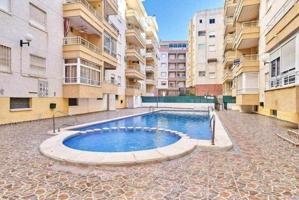 Centrico orientacion sur y piscina photo 0