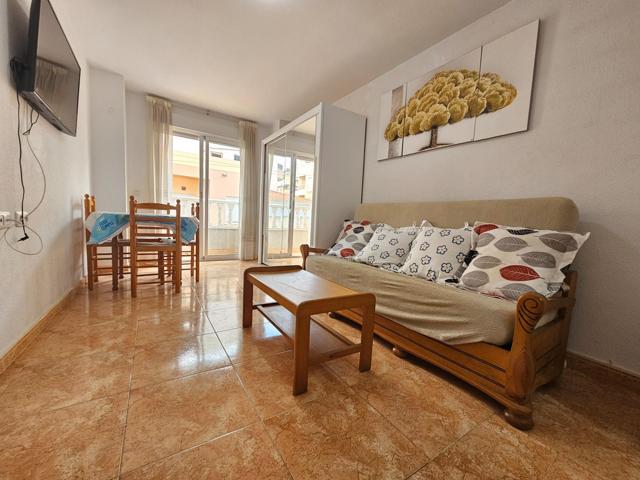 Luminoso Apartamento con Gran Patio y Excelente Orientación Sur photo 0