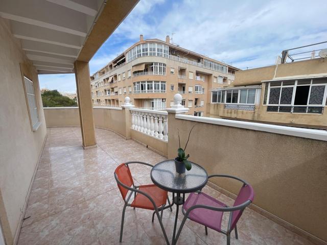 🏡 Ático con gran terraza y vistas al parque en Torrevieja photo 0