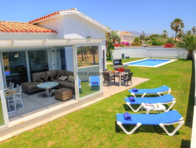 Unifamiliar En venta en Saladillo, Estepona photo 0