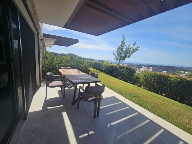 Piso En venta en Istan, Istan photo 0