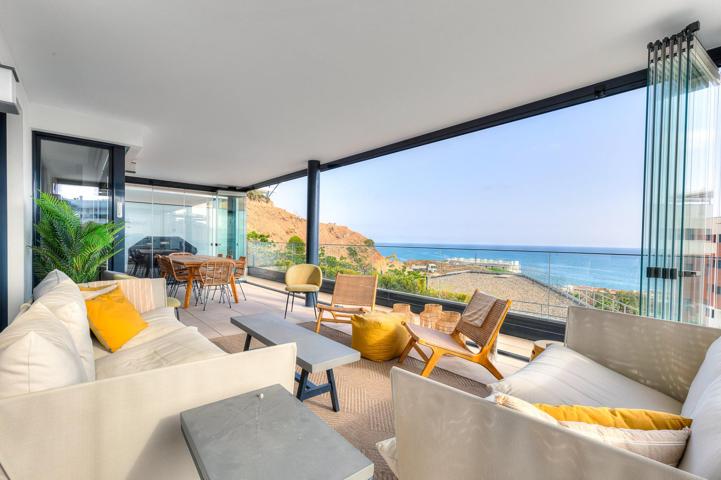 Hermoso apartamento de 4 dormitorios en el popular Middel Views II - El Higuerón photo 0