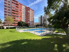 Zona Miramar - Pisazo 4 Dormitorios, Parking, Piscinas, Parque Infantil, Pista de Tenis y Fútbol photo 0